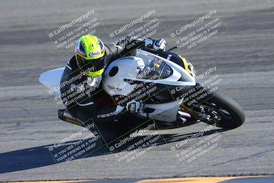 media/Feb-11-2024-CVMA (Sun) [[883485a079]]/Race 17 Amateur Supersport Middleweight/